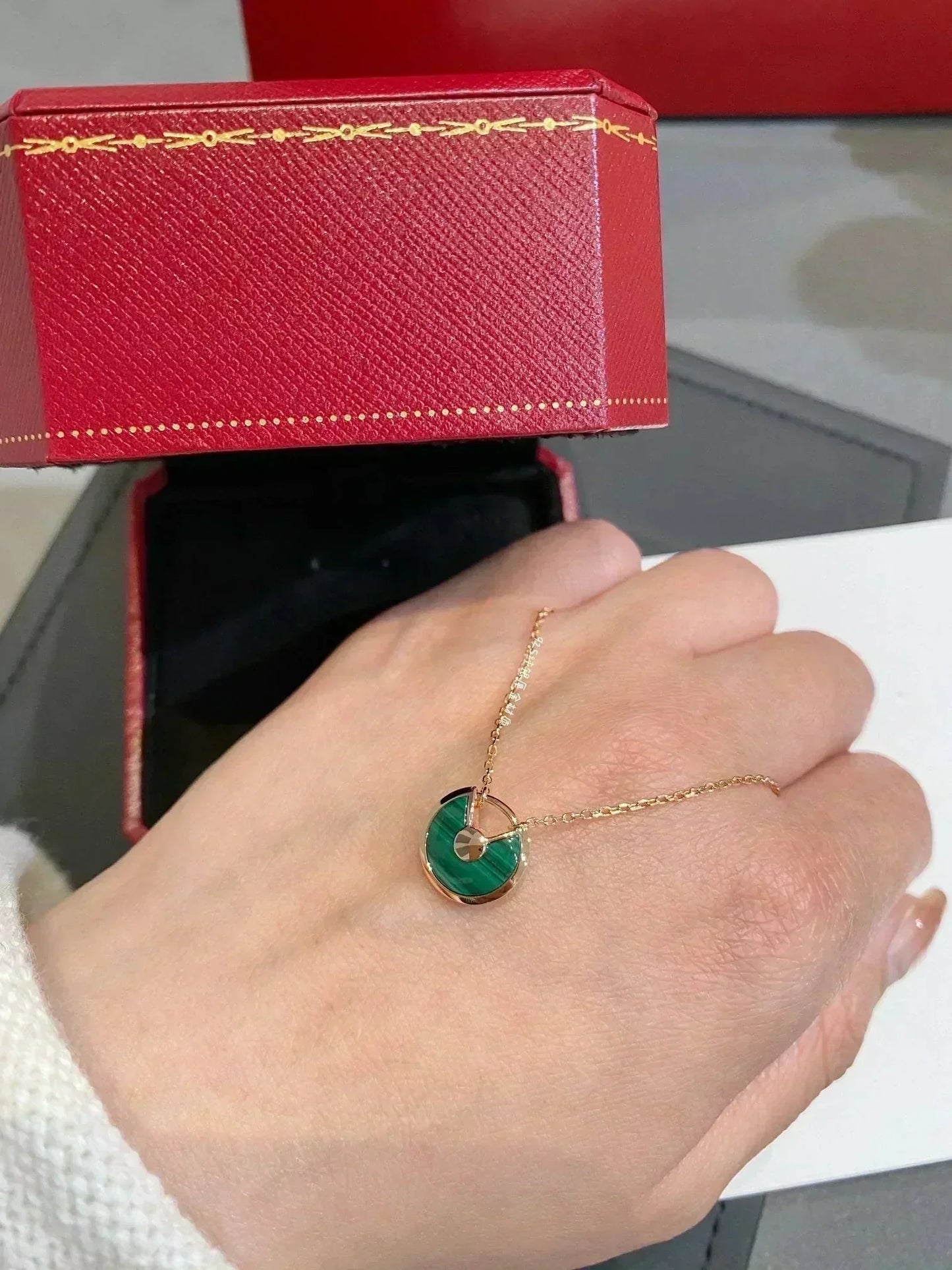¡®Moco¡¯AMULETTE ROSE GOLD MALACHITE NECKLACE