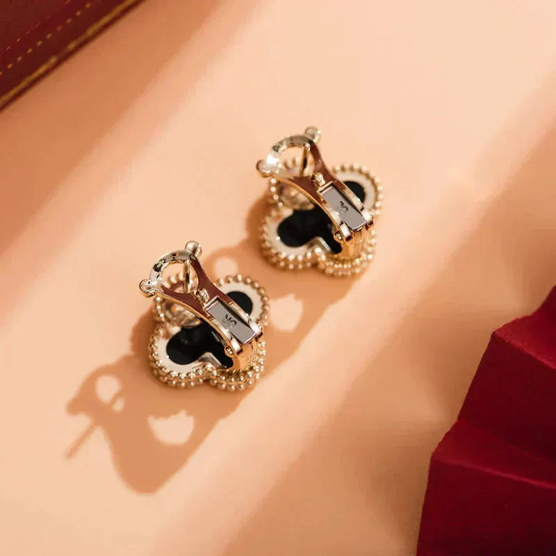 ¡®Moco¡¯CLOVER MEDIUM 1 MOTIFS ONYX STUD EARRINGS