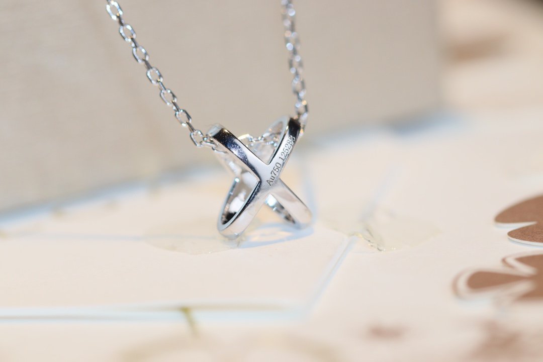 ¡®Moco¡¯JEUX DE DIAMOND NECKLACE