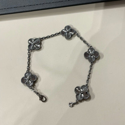 [Moco]New CLOVER 5 MOTIF BLACK BRACELET