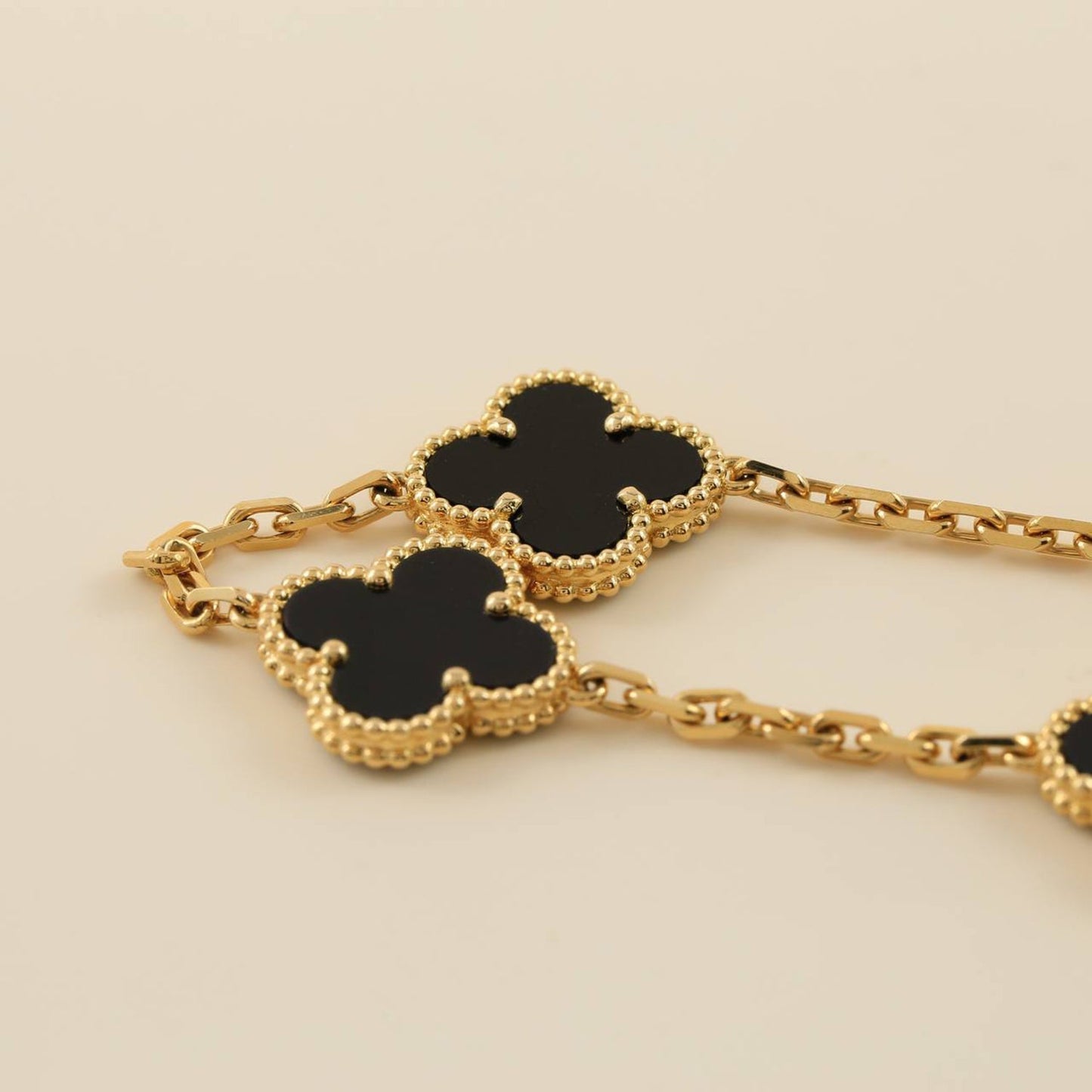 [Moco]New CLOVER 5 MOTIF ONYXS BRACELET COLLECTION
