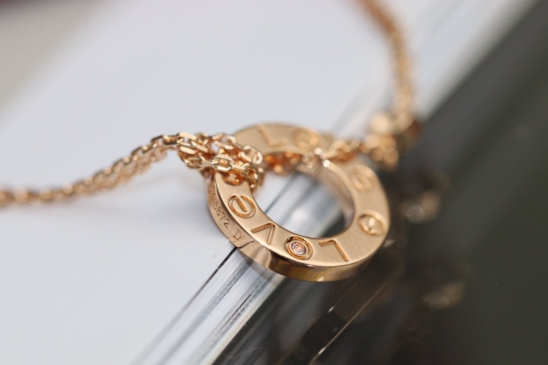 ¡®Moco¡¯LOVE NECKLACE ADJUSTABLE ROSE GOLD 2 DIAMOND