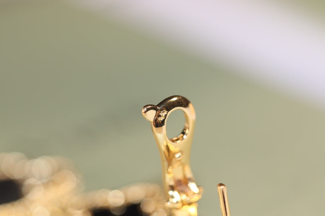 ¡®Moco¡¯CLOVER EARRINGS GOLD ONYX MOP 3 MOTIF