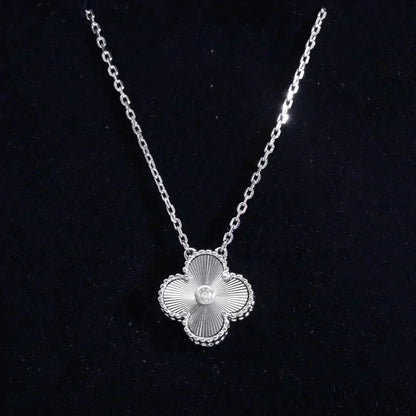 ¡®Moco¡¯CLOVER  15MM DIAMOND LASER NECKLACE SILVER