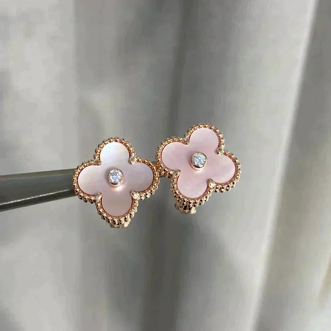¡®Moco¡¯CLOVER MEDIUM 1 MOTIFS  PINK MOP DIAMOND EARRINGS