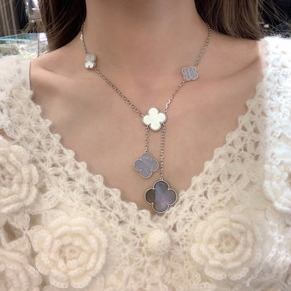 ¡®Moco¡¯CLOVER MOP CHALCEDONY NECKLACE SILVER 6 MOTIF
