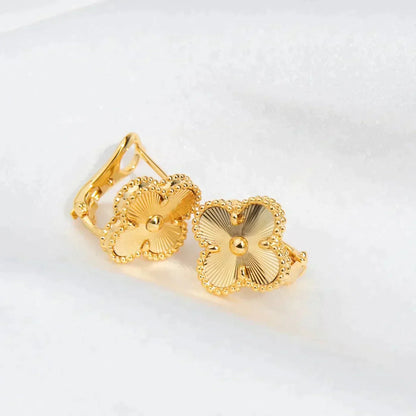 ¡®Moco¡¯CLOVER MEDIUM 1 MOTIFS LASER EARRINGS