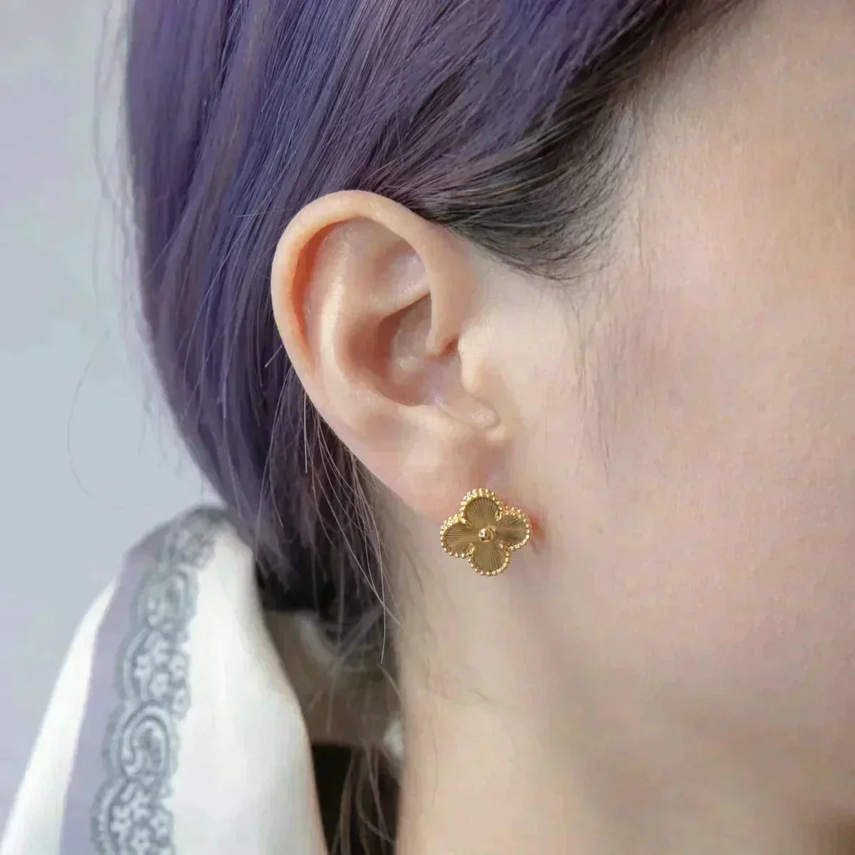 ¡®Moco¡¯CLOVER MEDIUM 1 MOTIFS LASER EARRINGS