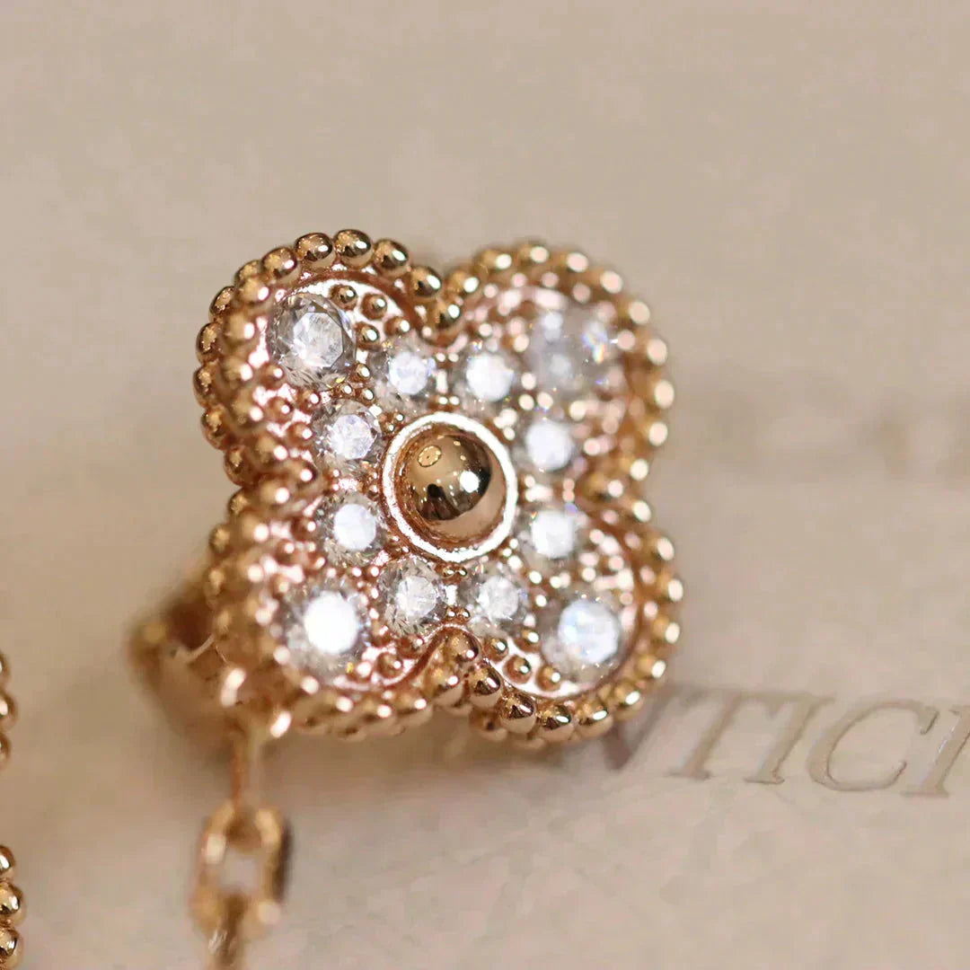 ¡®Moco¡¯CLOVER MEDIUM 1 MOTIFS FUll DIAMOND EARRINGS