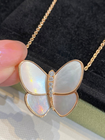 ¡®Moco¡¯BUTTERFLY GOLD MOP DIAMOND NECKLACE