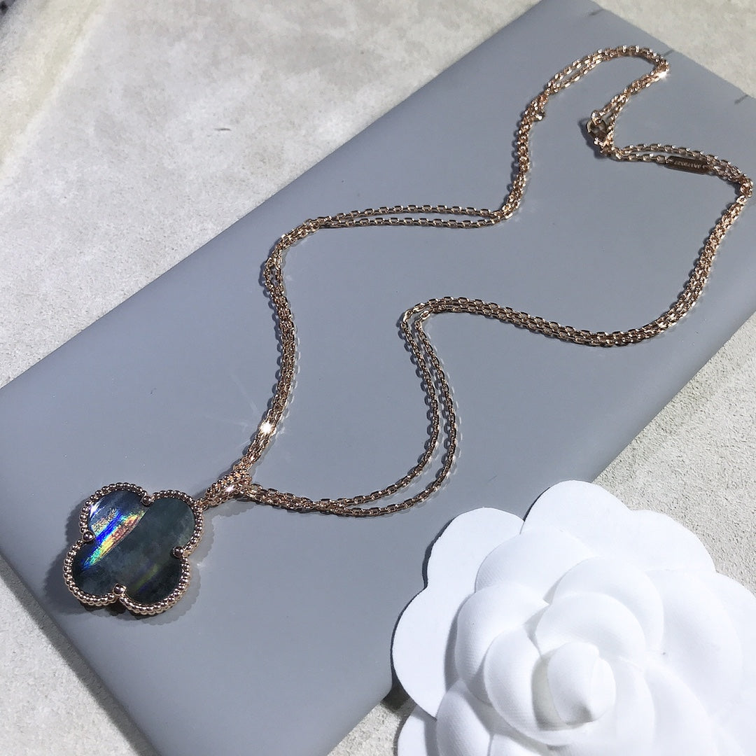 ¡®Moco¡¯CLOVER 25MM GOLD DARK MOP BIG CLOVER NECKLACE