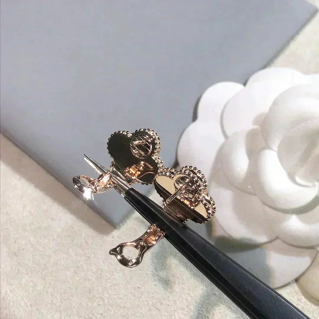 ¡®Moco¡¯CLOVER MEDIUM 1 MOTIFS  PINK MOP DIAMOND EARRINGS