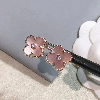 ¡®Moco¡¯CLOVER MEDIUM 1 MOTIFS  PINK MOP DIAMOND EARRINGS