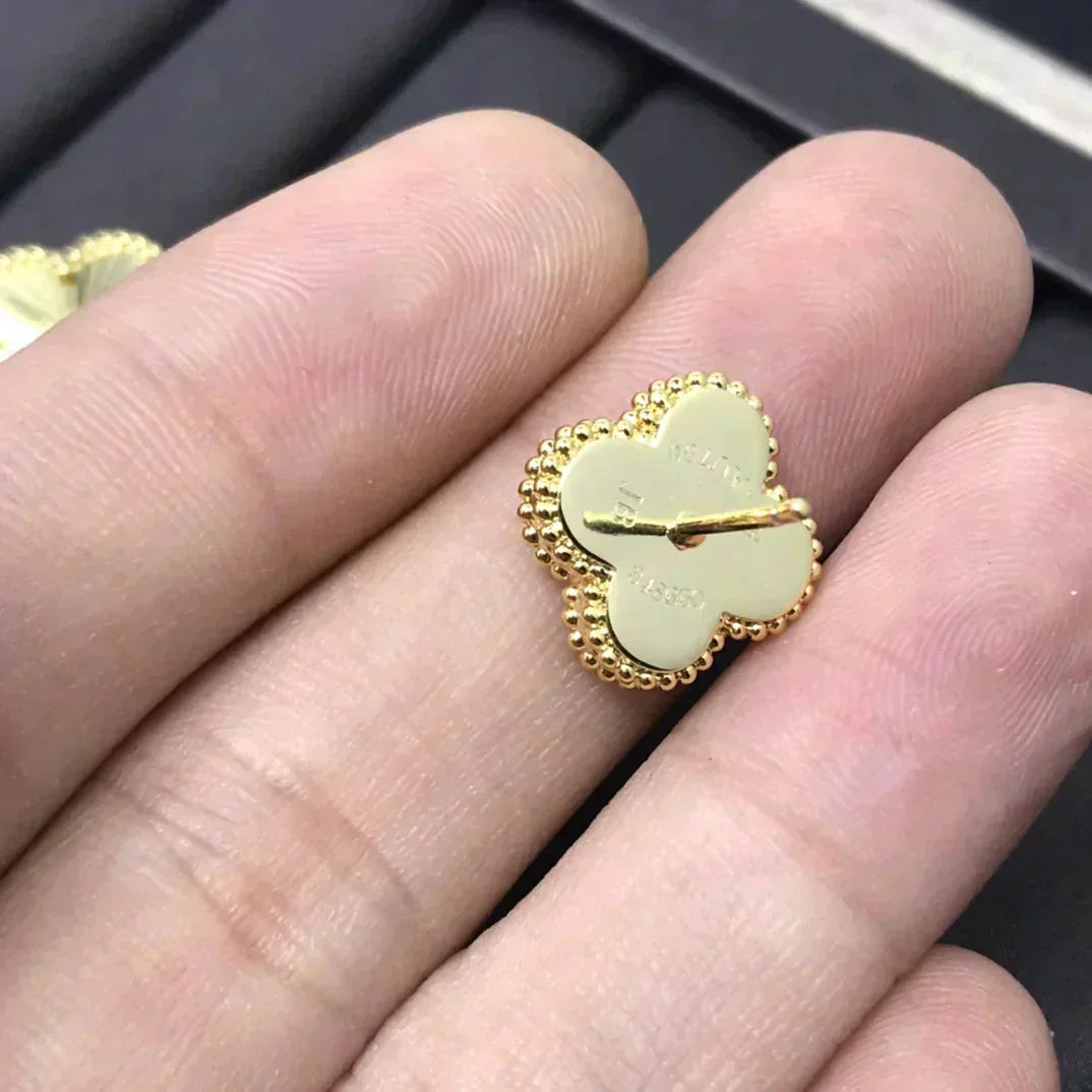 ¡®Moco¡¯CLOVER MINI 9.5MM LASER EARRINGS