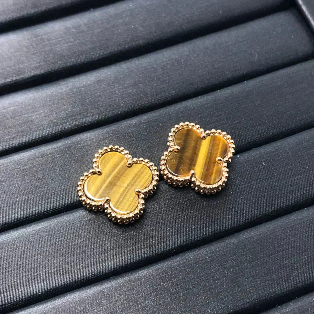 ¡®Moco¡¯CLOVER MEDIUM 1 MOTIFS TIGER EYE EARRINGS