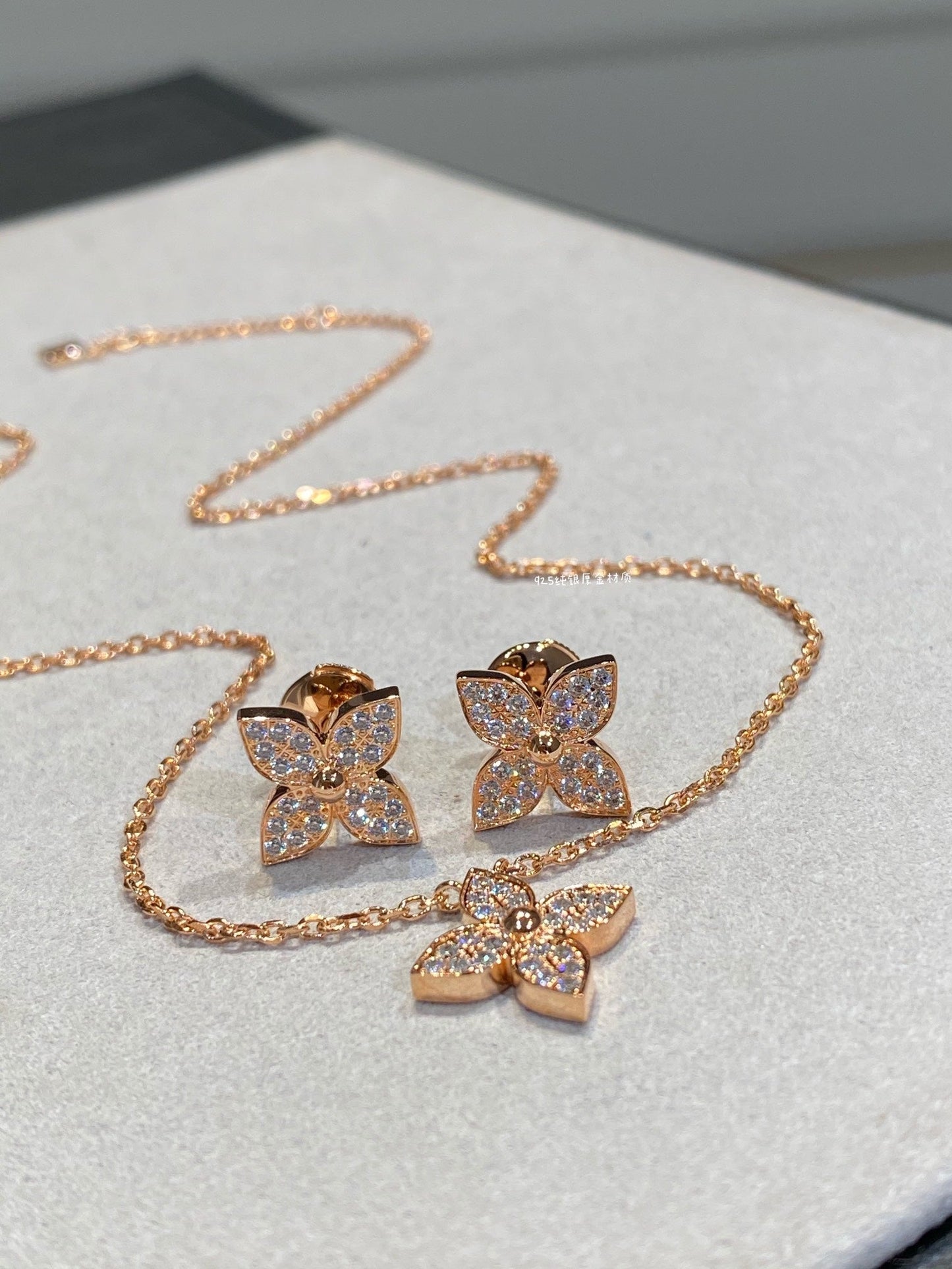 ¡®Moco¡¯STAR DIAMOND NECKALCE