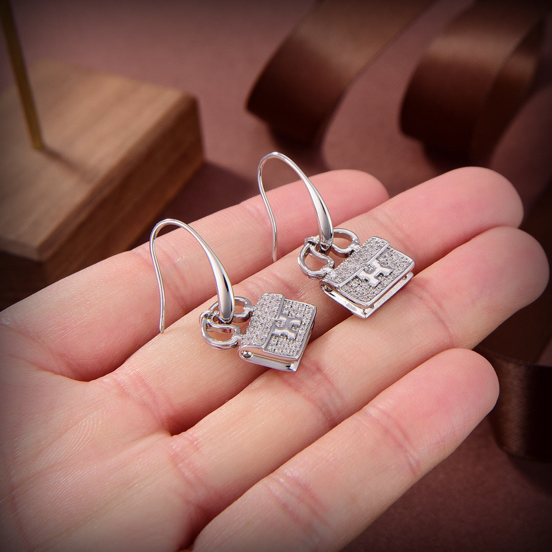 ¡®Moco¡¯KELLY DIAMOND EARRINGS