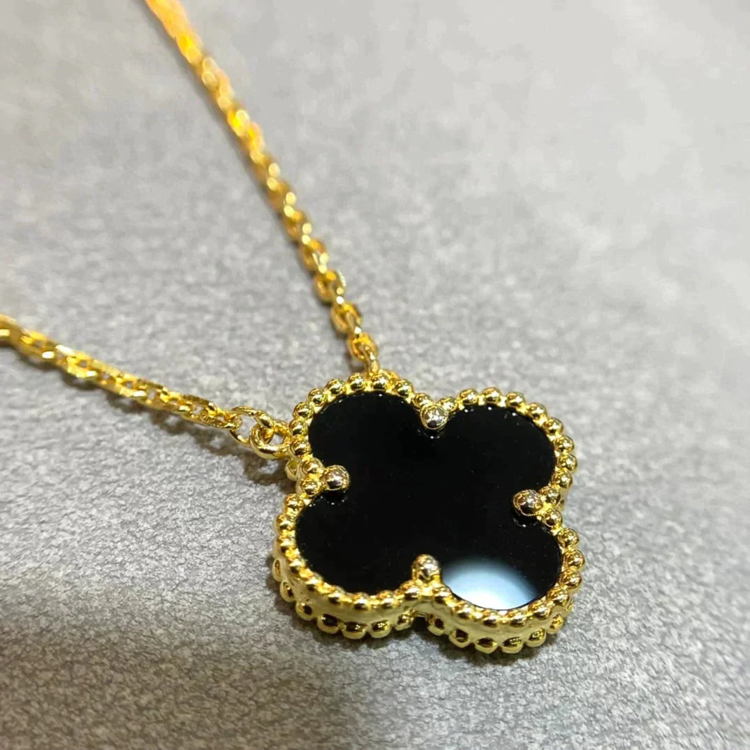 ¡®Moco¡¯CLOVER 15MM BLACK ONYX SINGLE FLOWER NECKLACE