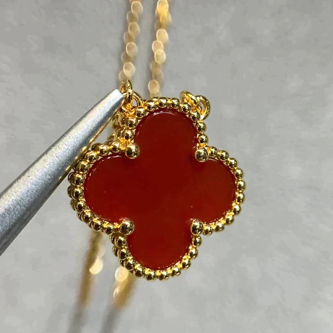 ¡®Moco¡¯CLOVER 15MM CARNELIAN SINGLE FLOWER NECKLACE