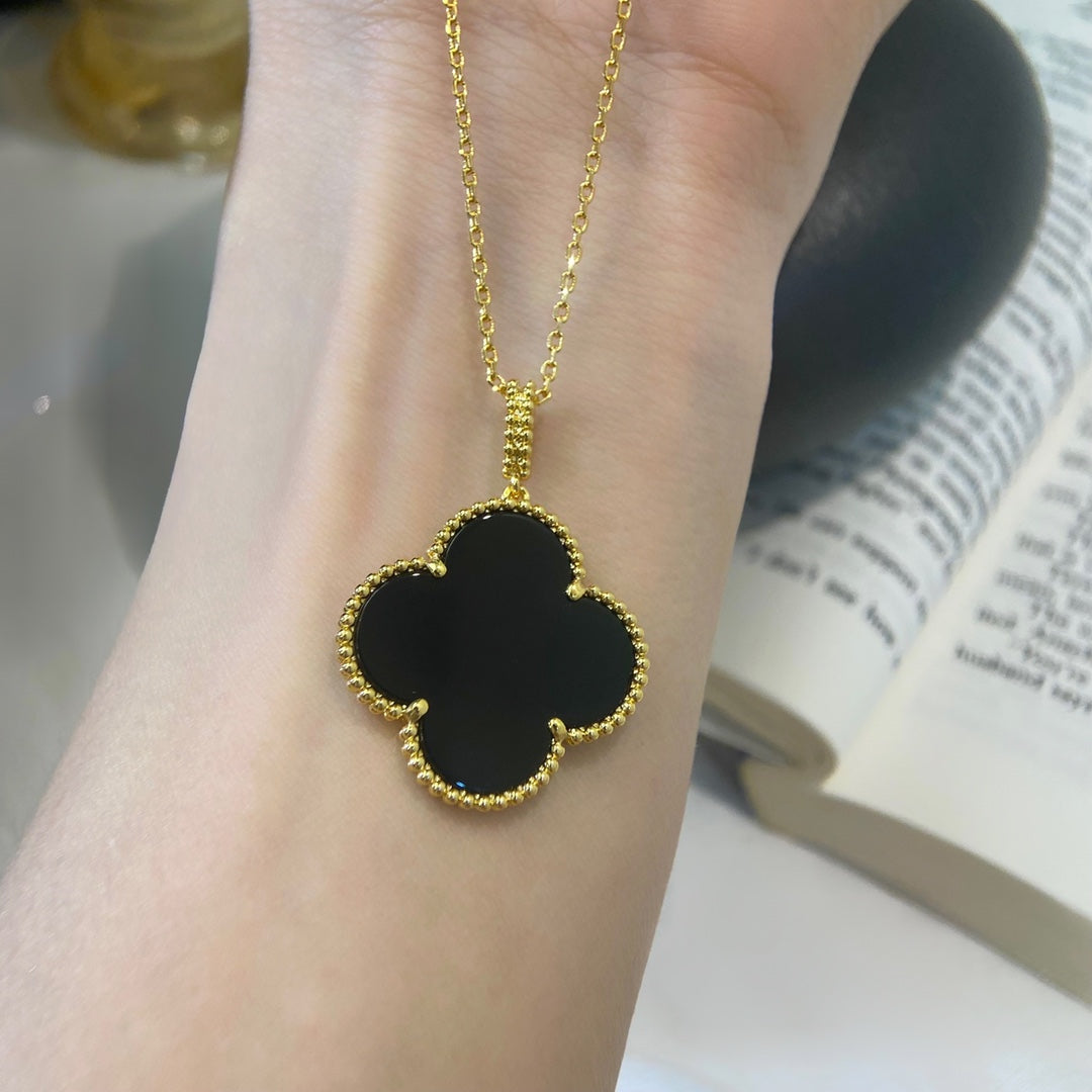 ¡®Moco¡¯CLOVER 25MM NECKLACE GOLD ONYX