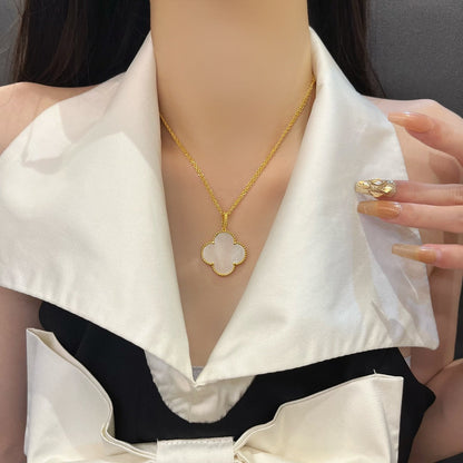 ¡®Moco¡¯CLOVER 25MM MOP LARGE PENDANT NECKLACE