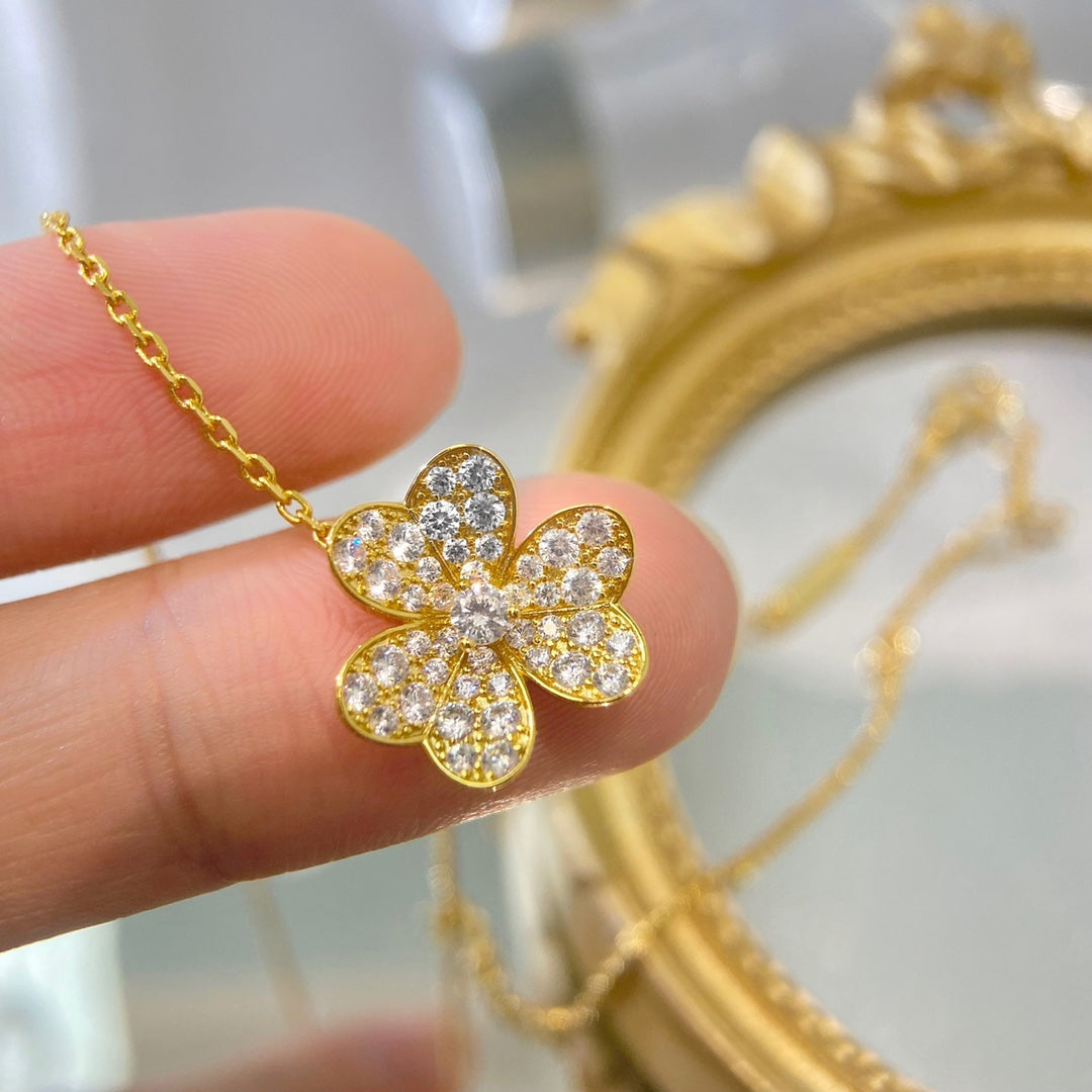 ¡®Moco¡¯FLOWER DIAMOND NECKLACE
