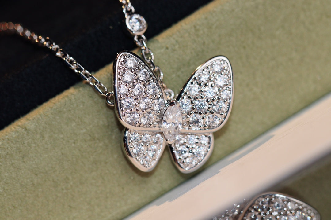 ¡®Moco¡¯BUTTERFLY DIAMOND NECKLACE