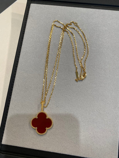 ¡®Moco¡¯CLOVER 25MM NECKLACE GOLD CARNELIAN