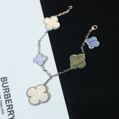 ¡®Moco¡¯CLOVER BRACELET 5 MOTIFS MOP CHALCEDONY SILVER