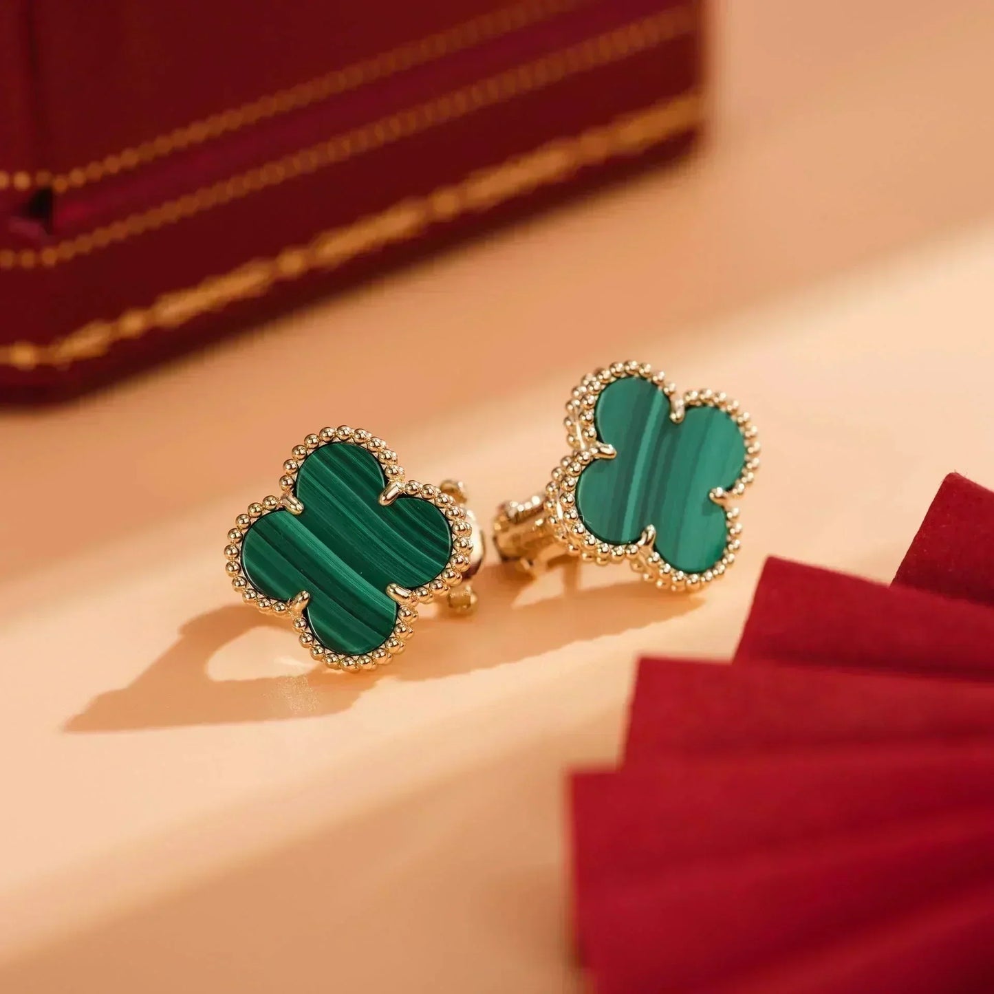 ¡®Moco¡¯CLOVER MEDIUM 1 MOTIFS MALACHITE  EARRINGS