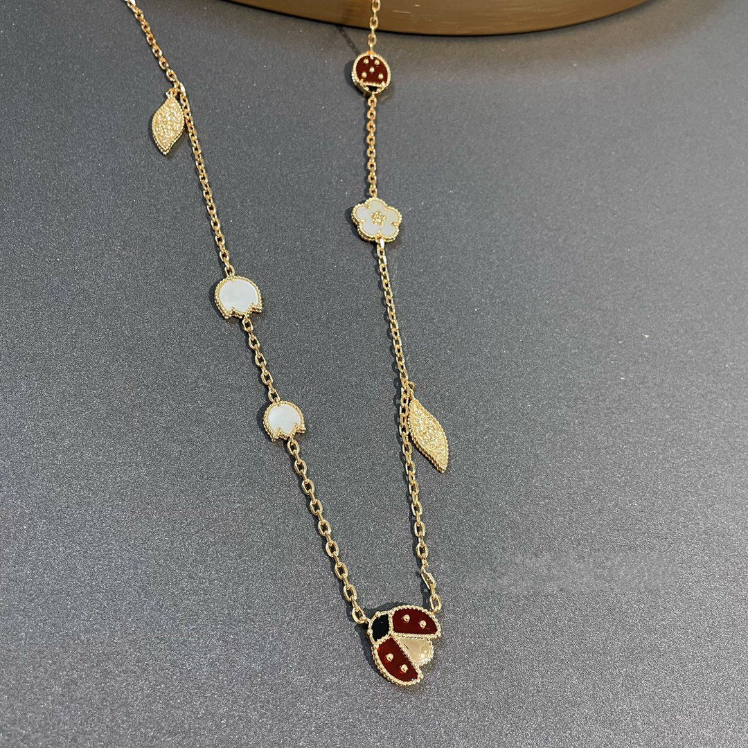 ¡®Moco¡¯LUCKY SPRING 15 MOTIFS GOLD NECKLACE