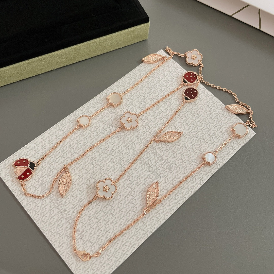 ¡®Moco¡¯LUCKY SPRING 15 MOTIFS ROSE GOLD NECKLACE