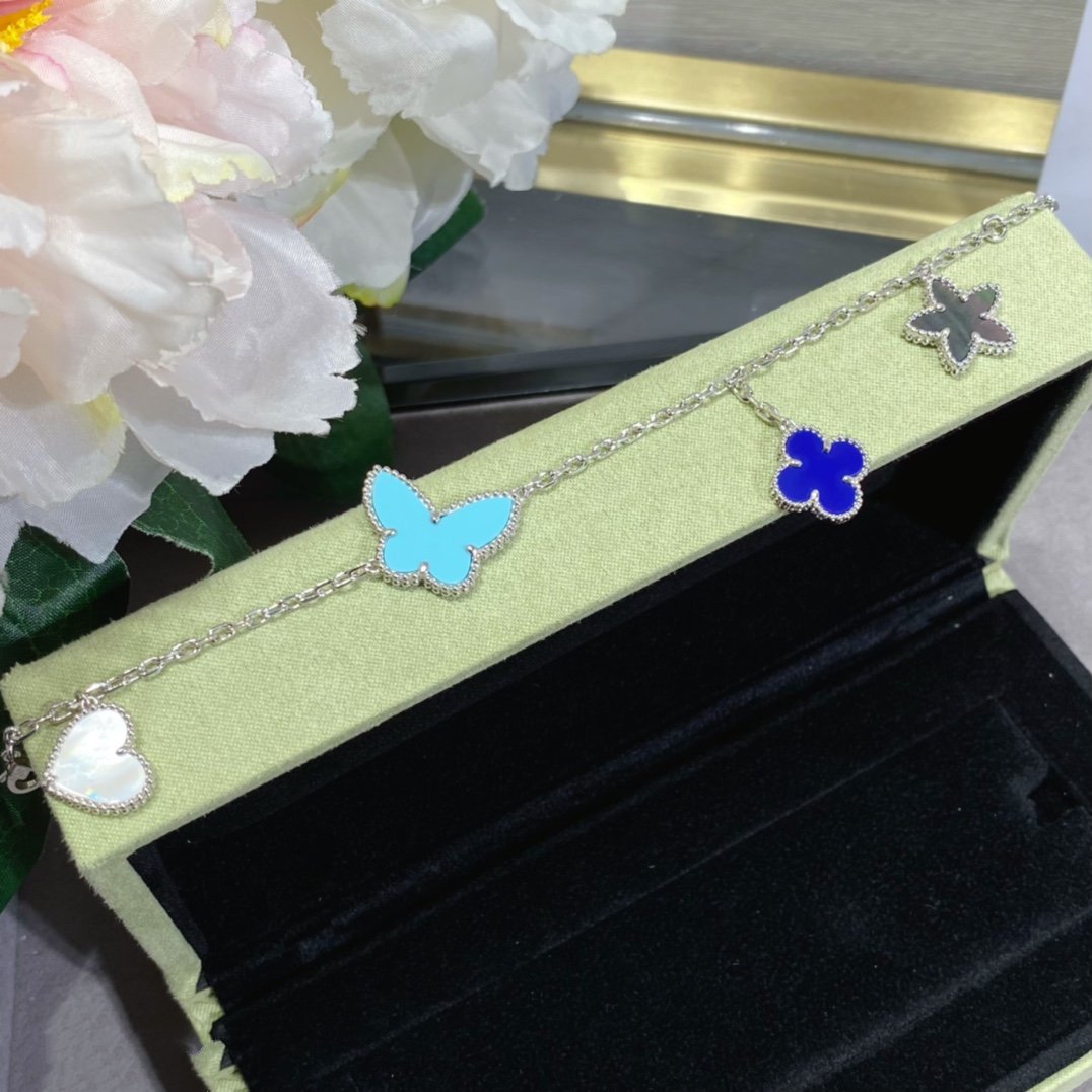 ¡®Moco¡¯LUCKY SPRING SILVER BRACELET 4 MOTIF