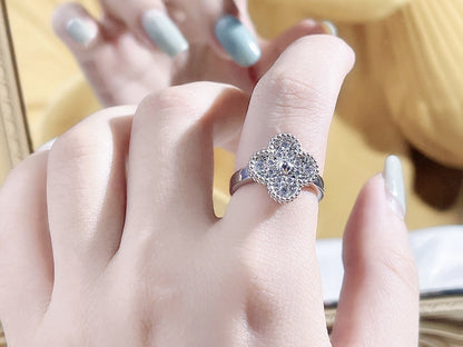 ¡®Moco¡¯CLOVER DIAMOND RING
