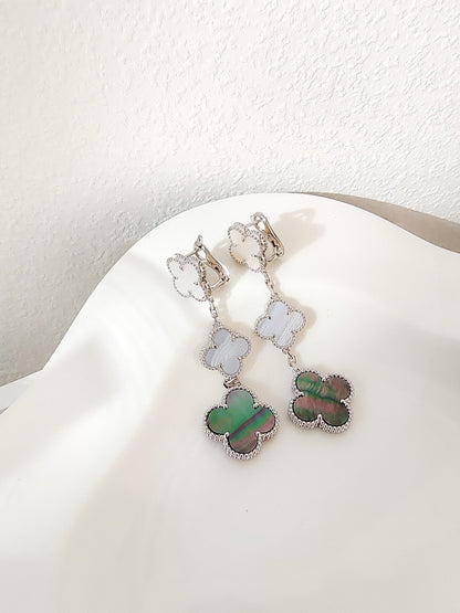 ¡®Moco¡¯CLOVER 3 MOTIFS CHALCEDONY DARK MOP SILVER EARRINGS