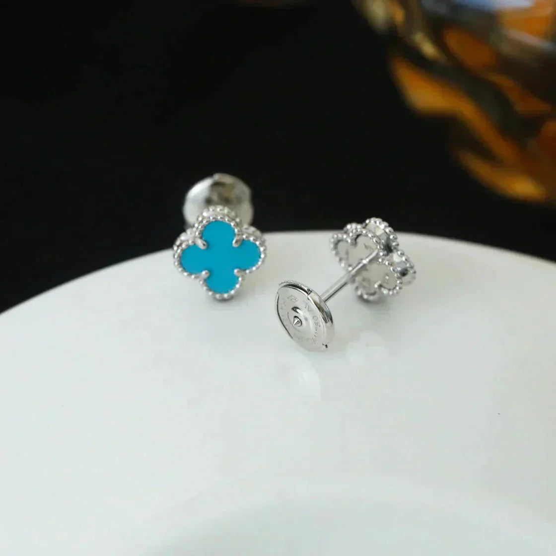 ¡®Moco¡¯CLOVER MINI 9.5MM ONYX STUD EARRINGS SILVER