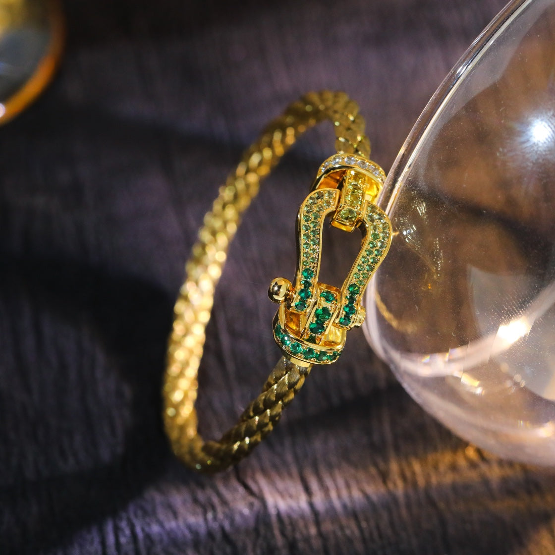 ¡®Moco¡¯FORCE 10 GOLD GREEN DIAMOND PAVED