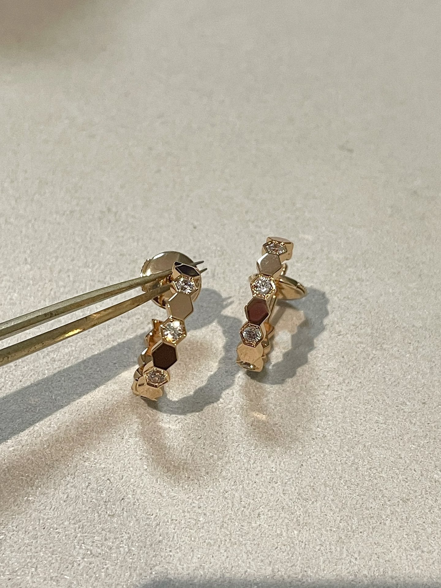 ¡®Moco¡¯BEE LOVE Earrings GOLD DIAMOND