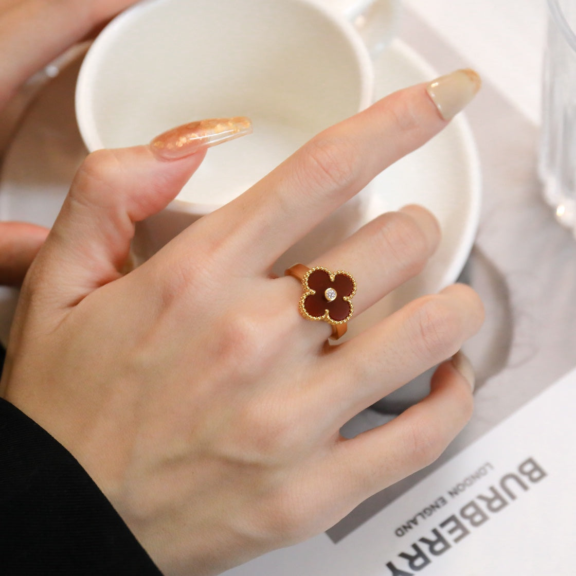 ¡®Moco¡¯CLOVER CARNELIAN RING ROSE GOLD DIAMOND