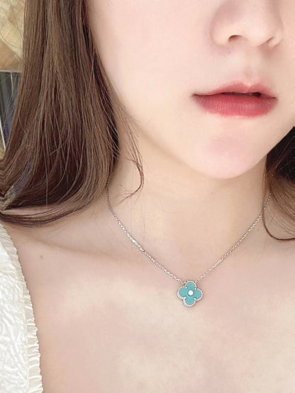 ¡®Moco¡¯CLOVER 1 DIAMOND LIGHT BLUE SILVER NECKLACE