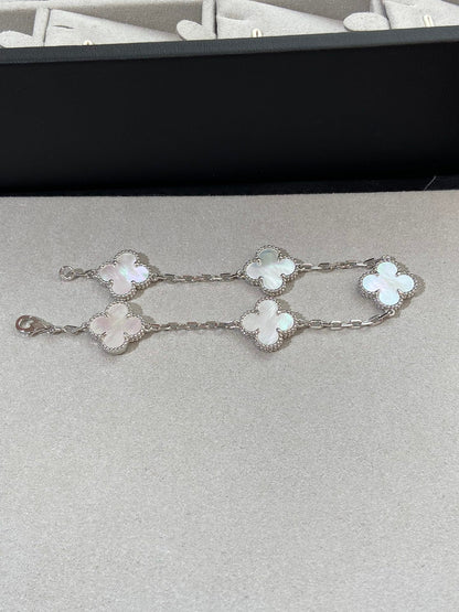 [Moco]New CLOVER WHITE PEARL MOP 5 MOTIF BRACELET COLLECTION