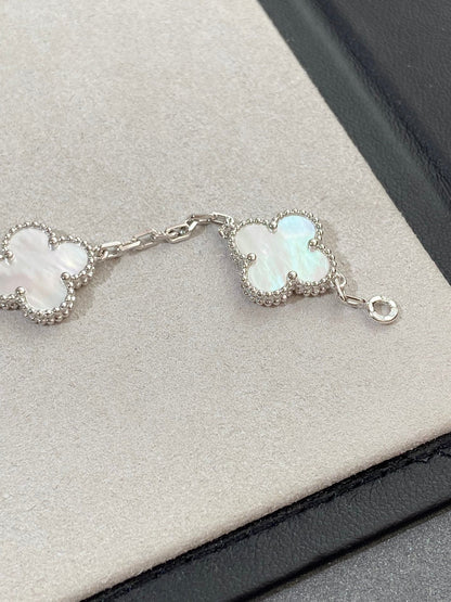 [Moco]New CLOVER WHITE PEARL MOP 5 MOTIF BRACELET COLLECTION