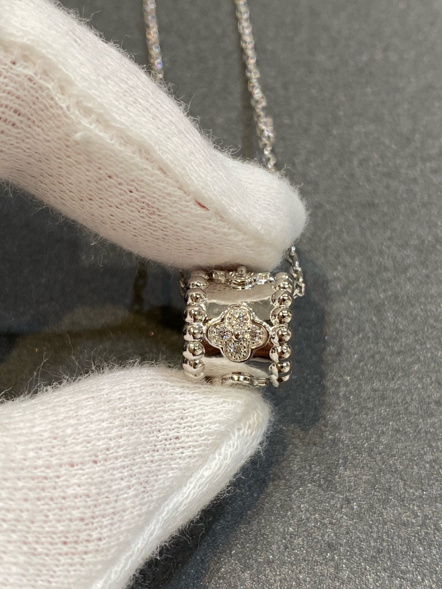 ¡®Moco¡¯PERLEE PEDANT SIVLER DIAMOND NECKLACE