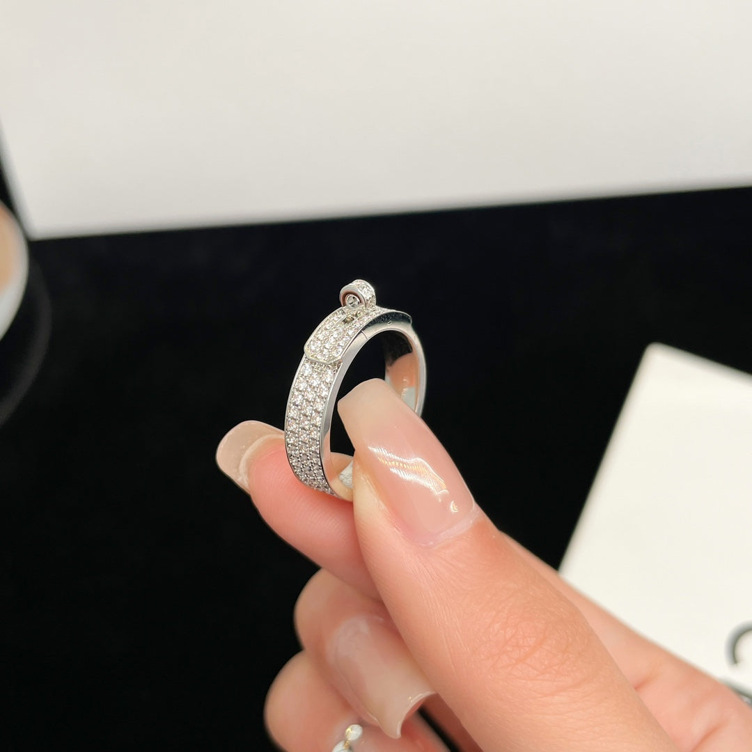 ¡®Moco¡¯KELLY SILVER DIAMOND RING