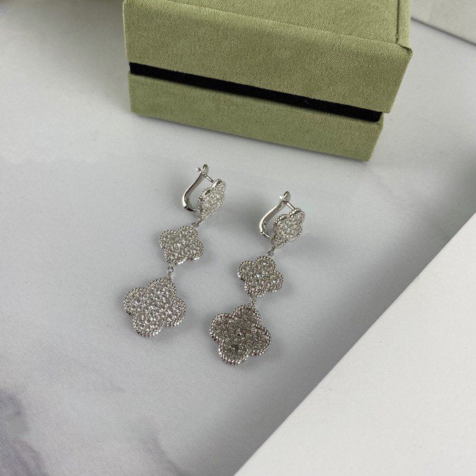 ¡®Moco¡¯CLOVER 3 MOTIF DIAMOND SILVER DROP EARRINGS