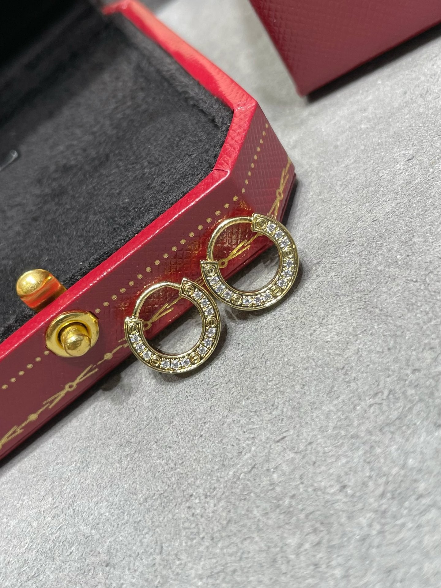 ¡®Moco¡¯LOVE DIAMOND EARRINGS