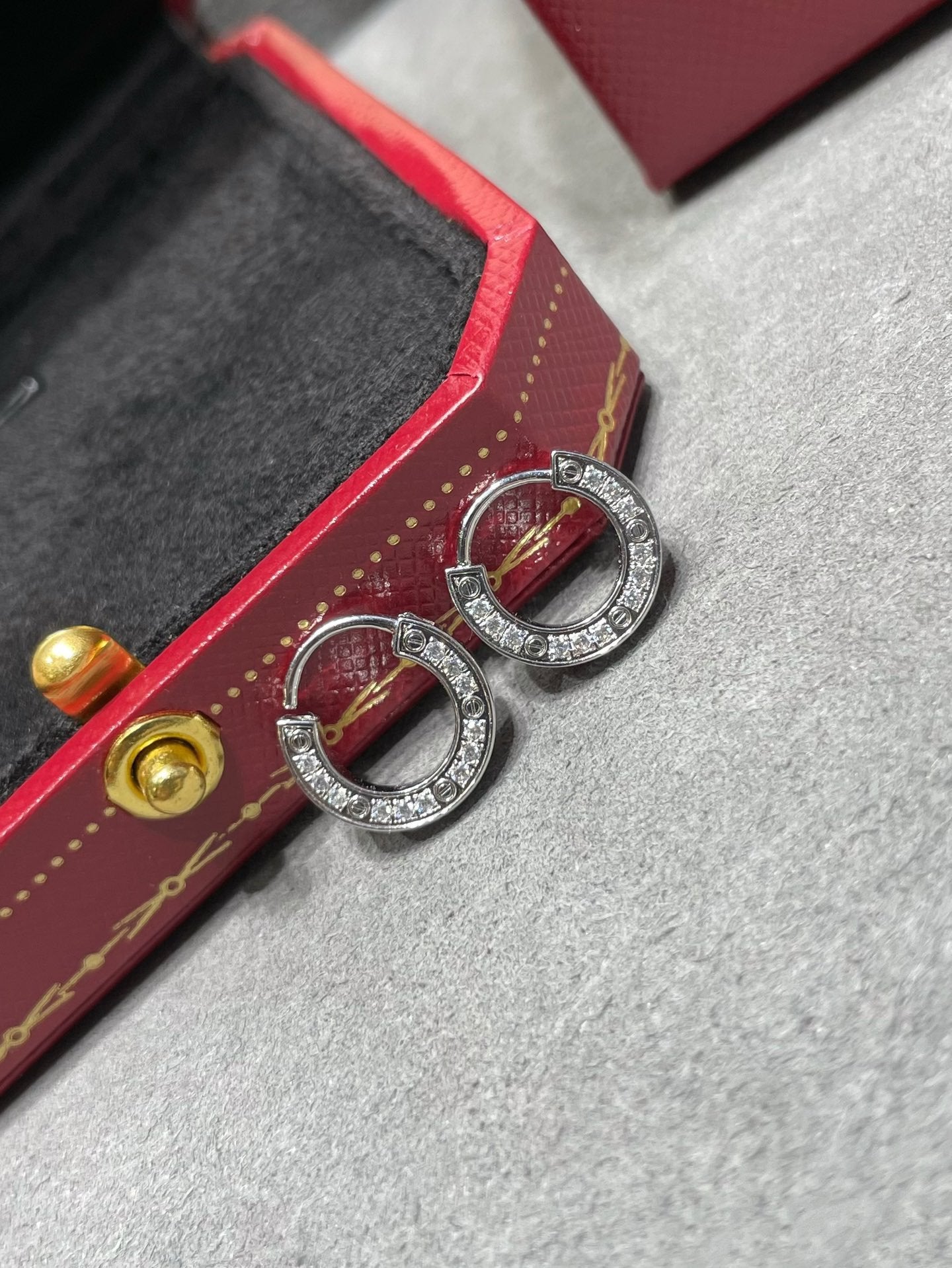 ¡®Moco¡¯LOVE DIAMOND EARRINGS