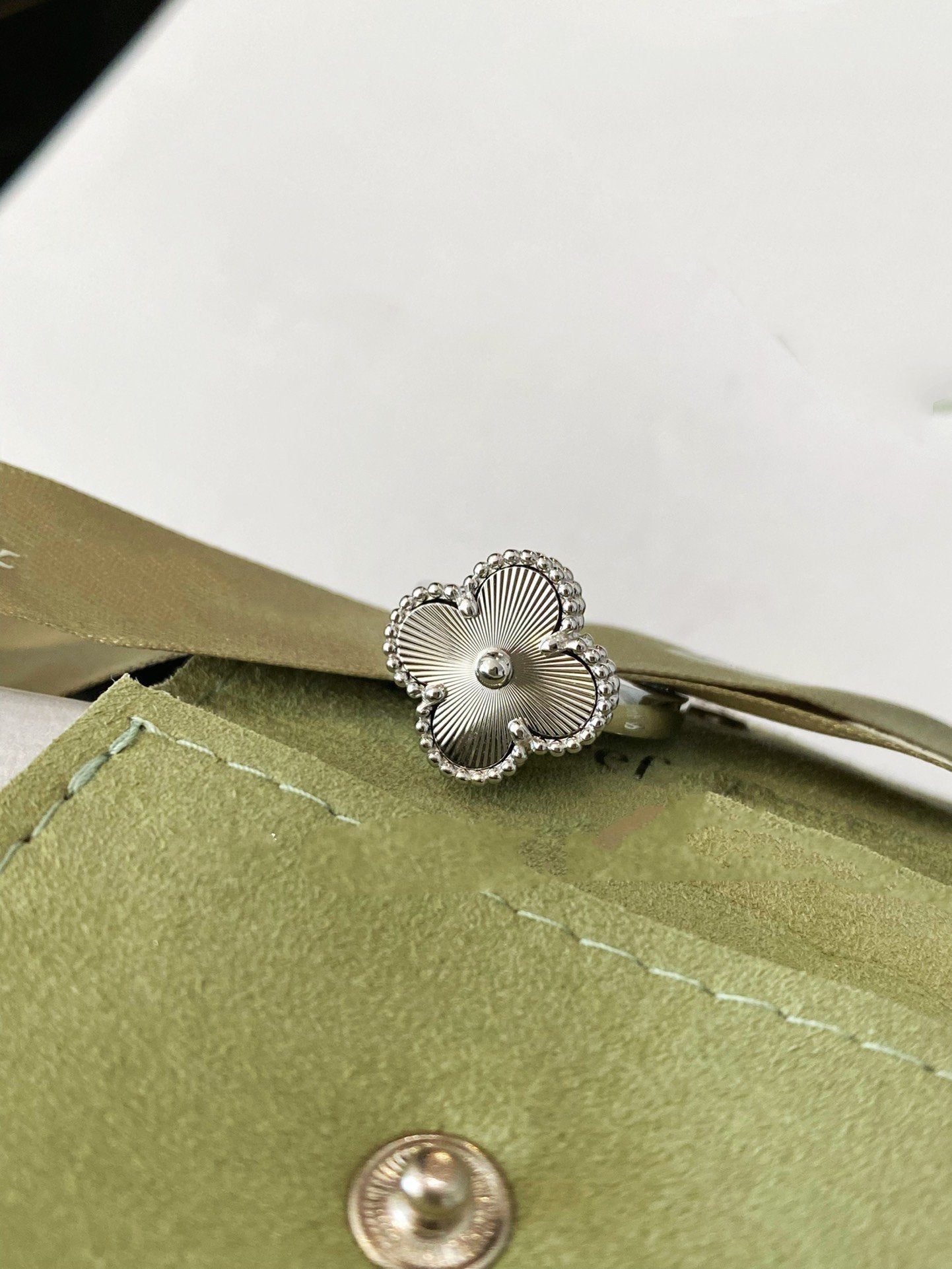 ¡®Moco¡¯CLOVER SILVER RING
