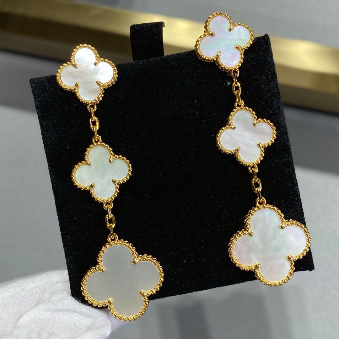 ¡®Moco¡¯CLOVER MOP 3 MOTIFS GOLD EARRINGS