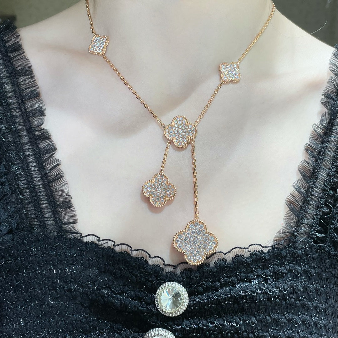 ¡®Moco¡¯CLOVER 6 MOTIF DIAMOND PAVED NECKLACE